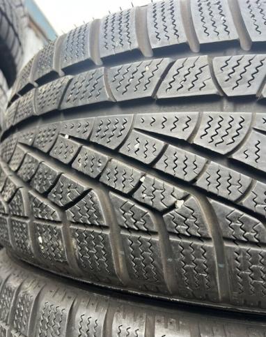 Pirelli Winter Sottozero 210 225/45 R18