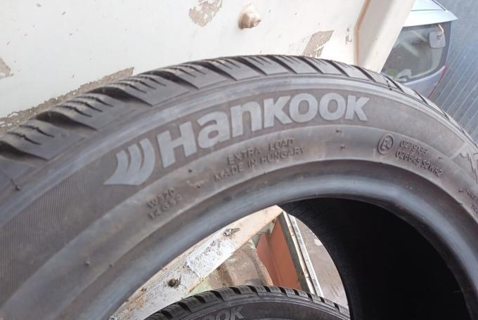 Hankook Winter I'Cept Evo2 W320 215/45 R16