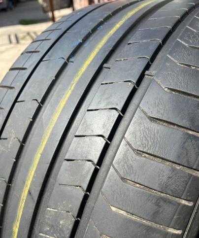 Pirelli P Zero PZ4 315/35 R20