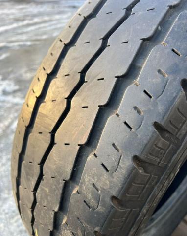 Continental Vanco 8 215/75 R16C