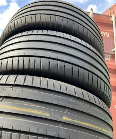 Michelin Pilot Sport 4 SUV 275/50 R21