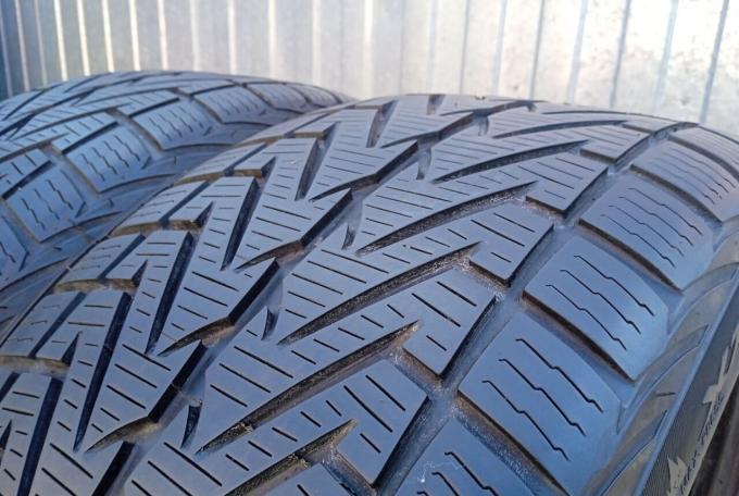 Vredestein Wintrac Xtreme 235/40 R18