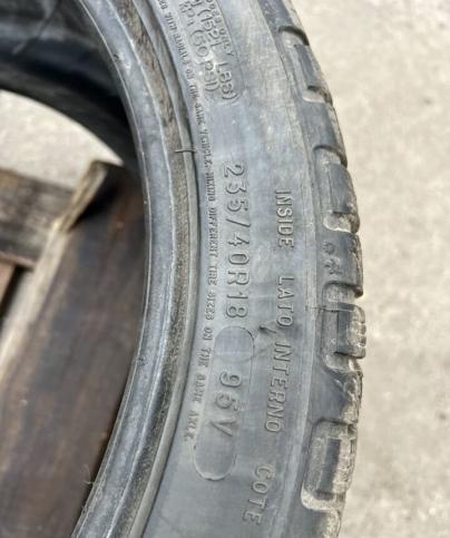 Michelin Pilot Alpin 4 235/40 R18