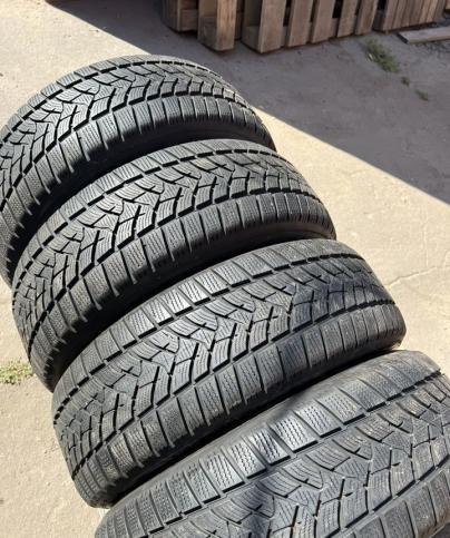 Dunlop Winter Sport 5 SUV 215/60 R17