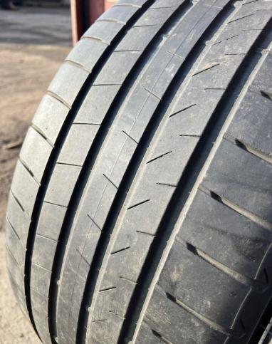 Bridgestone Alenza 001 285/40 R21