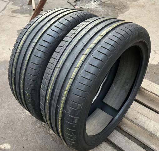 Pirelli P Zero PZ4 255/40 R21