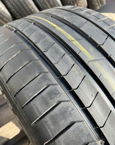 Pirelli P Zero PZ4 315/35 R20