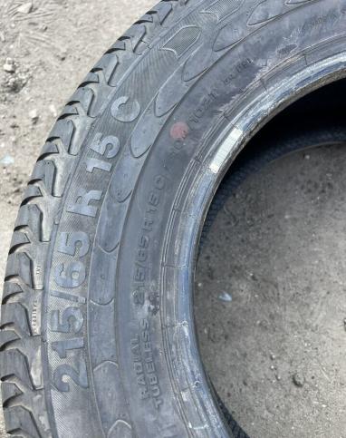 Continental Vanco 2 215/65 R15C