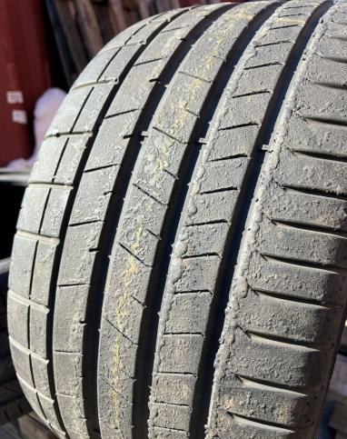 Pirelli P Zero PZ4 305/30 R20