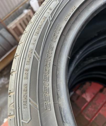 Dunlop SP Sport Maxx 050+ 235/50 R18