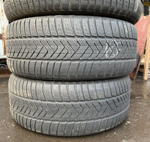 Pirelli Scorpion Winter RFT 275/45 R20