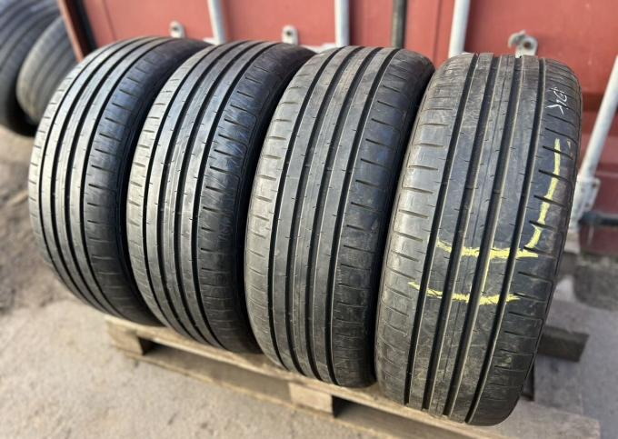 Goodyear EfficientGrip Performance 215/50 R19