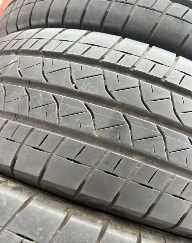 Bridgestone Duravis R660 215/65 R16C