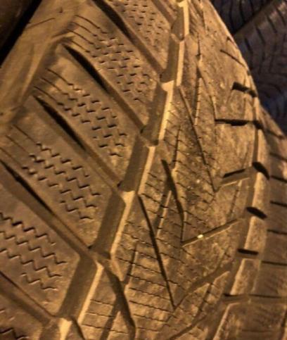 Vredestein Wintrac Xtreme S 225/55 R18