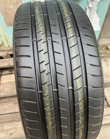 Bridgestone Alenza 001 245/40 R21