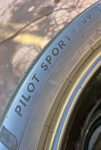 Michelin Pilot Sport 4 SUV 285/45 R22