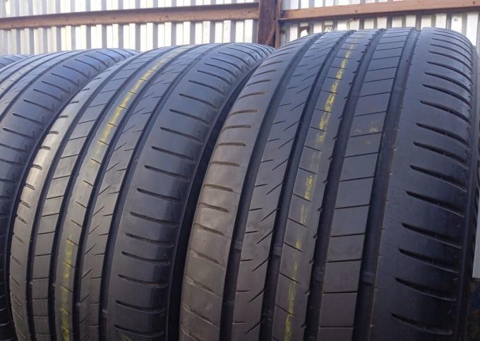 Bridgestone Alenza 001 275/45 R21