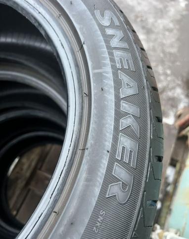 Bridgestone Sneaker SNK2 225/50 R16