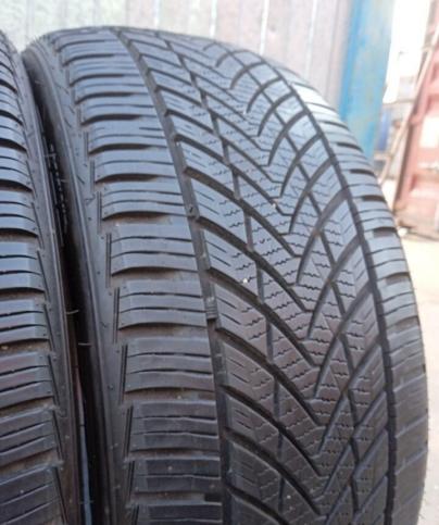 Rotalla Setula 4-Season RA03 195/50 R15