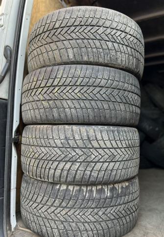 Bridgestone Blizzak LM005 RFT 265/40 R21