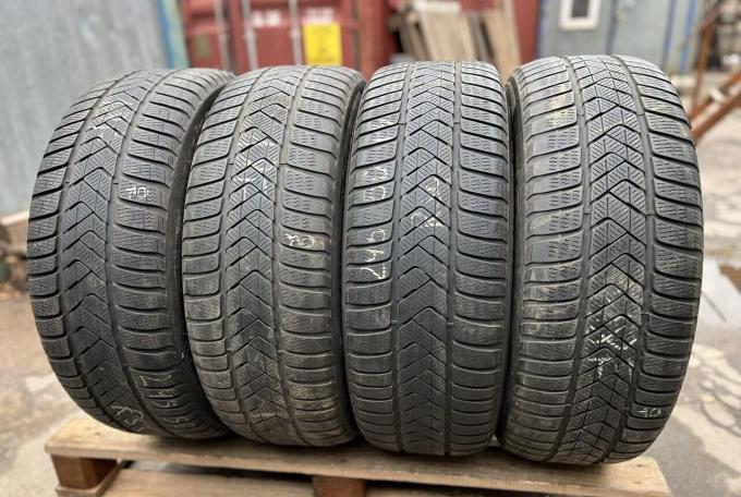 Pirelli Winter Sottozero 3 245/50 R19