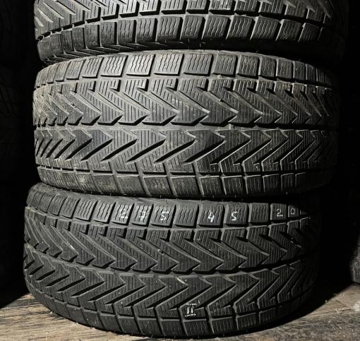 Vredestein Wintrac 4 Xtreme 275/45 R20