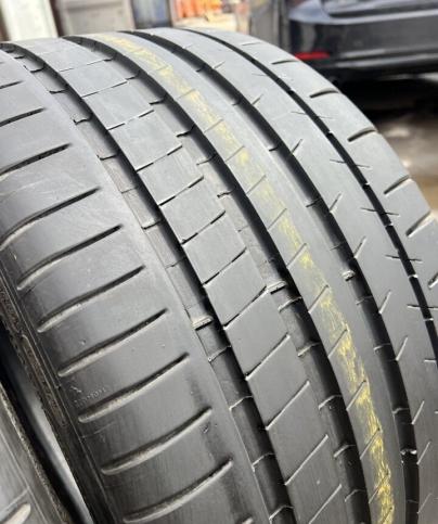 Michelin Pilot Super Sport 295/35 R20