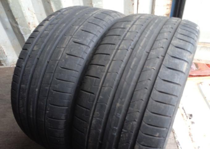 Pirelli P Zero PZ4 255/40 R18