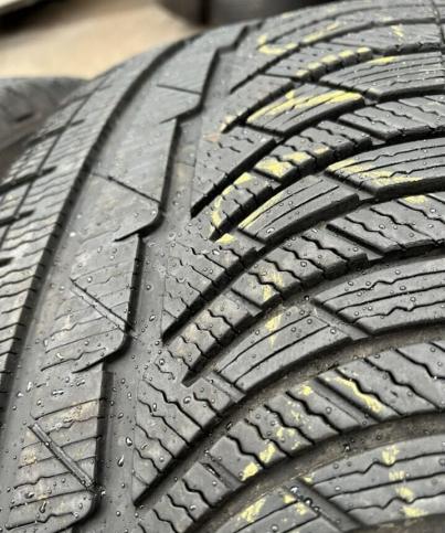 Michelin Pilot Alpin 4 235/55 R18