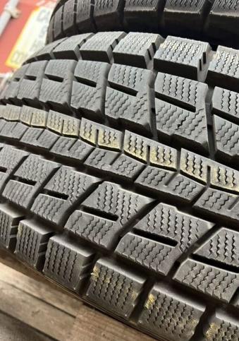 Dunlop Winter Maxx SJ8 265/70 R16