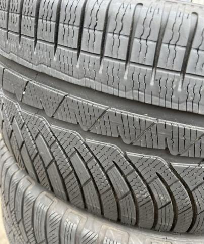 Michelin Pilot Alpin 4 245/40 R18