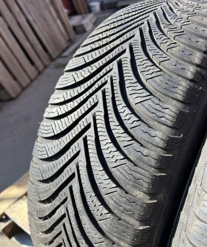 Michelin Alpin 5 215/60 R17