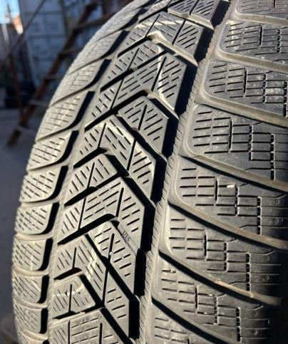 Pirelli Scorpion Winter 255/50 R20