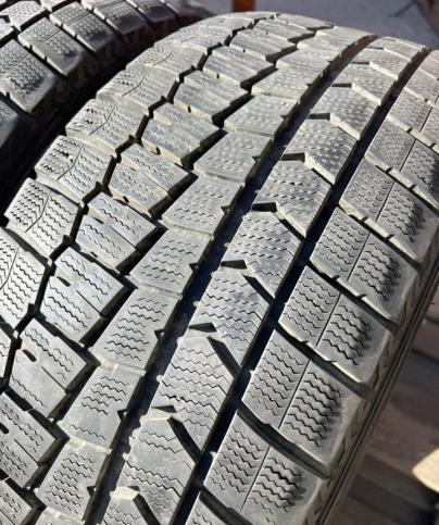 Dunlop Winter Maxx WM02 235/50 R18