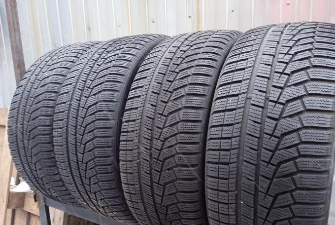 Hankook Winter I'Cept Evo2 W320 225/45 R18