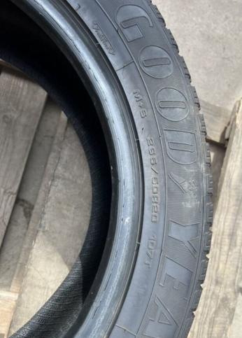 Goodyear EfficientGrip SUV 265/50 R20