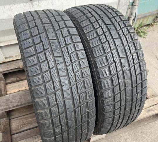 Yokohama Ice Guard IG30 205/55 R16