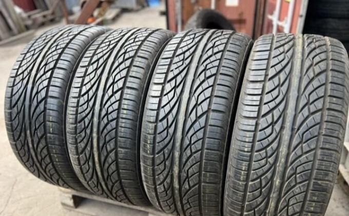 Sumitomo HTR Sport H/P 305/45 R22