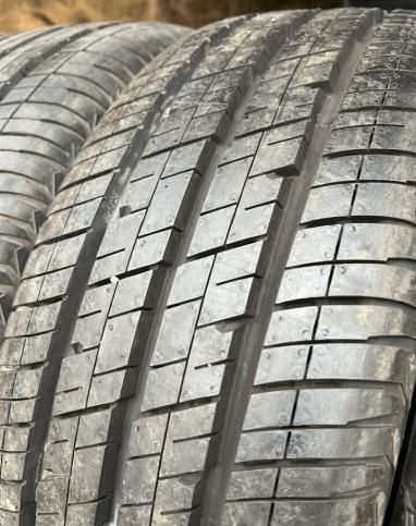 Continental Vanco 2 215/65 R15C