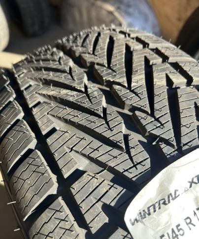 Vredestein Wintrac Xtreme 215/45 R17