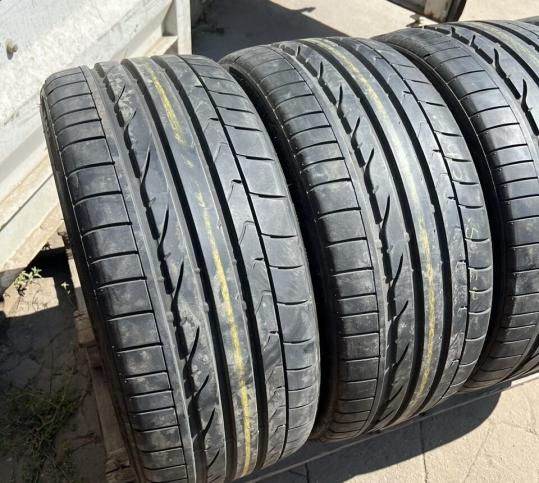 Bridgestone Potenza RE050A 245/35 R20 и 275/30 R20