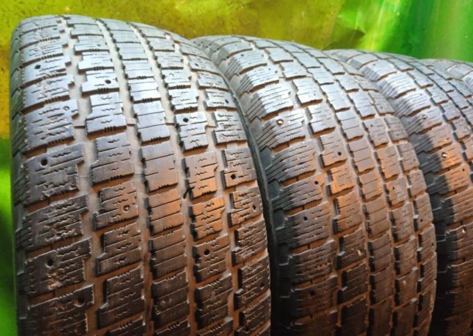 Cooper Weather-Master S/T 2 235/55 R17
