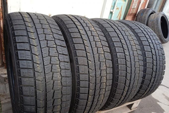 Dunlop Winter Maxx WM02 235/55 R18