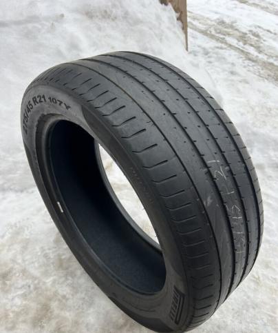 Pirelli P Zero 275/45 R21