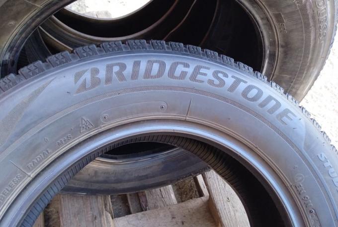 Bridgestone Blizzak VRX2 195/65 R15