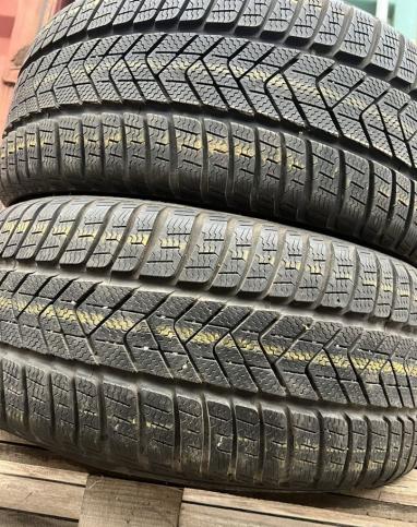 Pirelli Winter Sottozero 3 255/35 R21