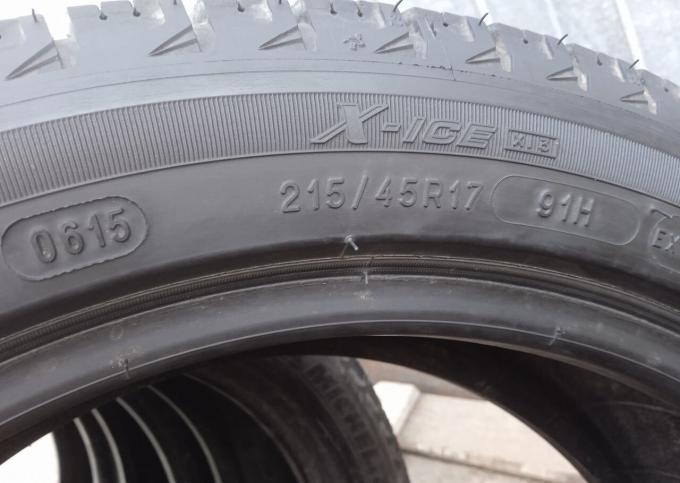 Michelin X-Ice 3 215/45 R17