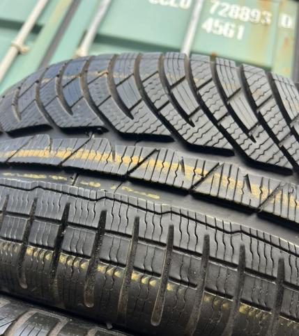 Michelin Pilot Alpin 4 245/45 R18