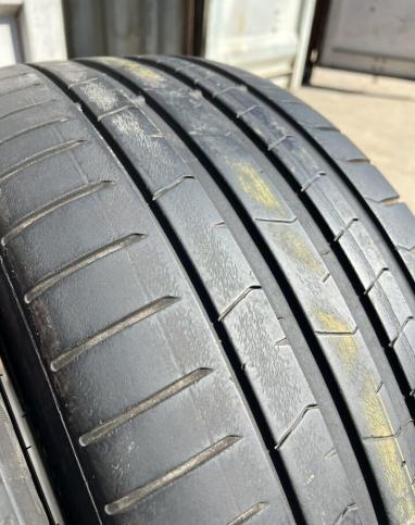 Pirelli P Zero PZ4 275/40 R22