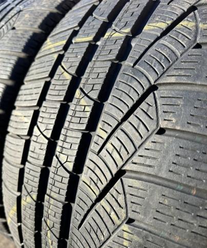 Pirelli Winter Sottozero 240 Serie II 255/35 R19